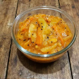 ترشی انبه ۵۰۰ گرمی